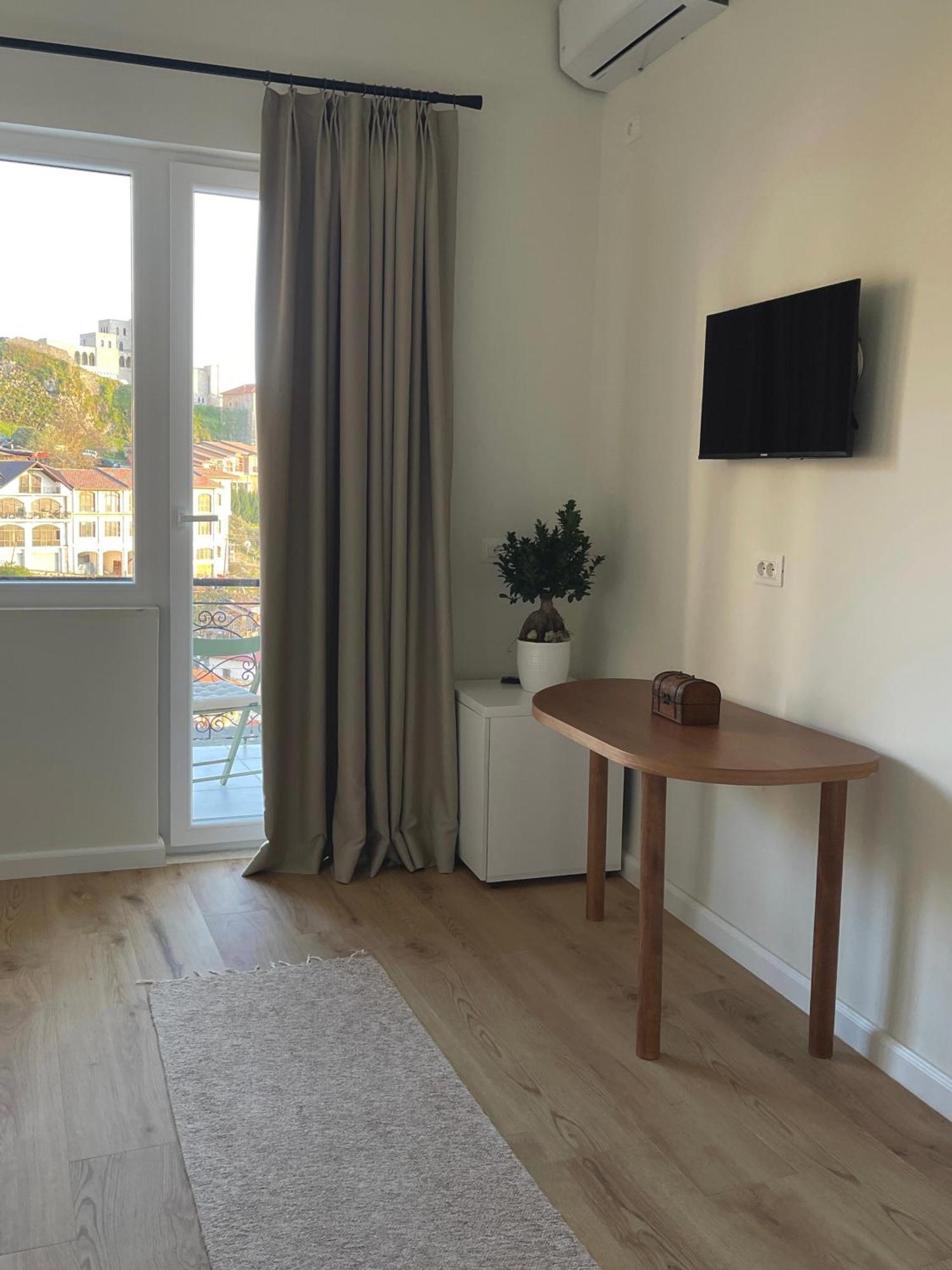 Pisha Panoramic Rooms Kruje Bagian luar foto